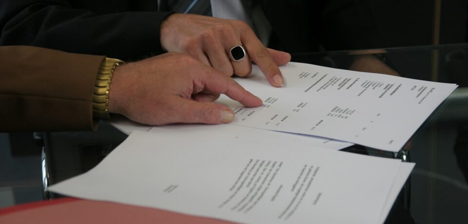 contract-408216_1920